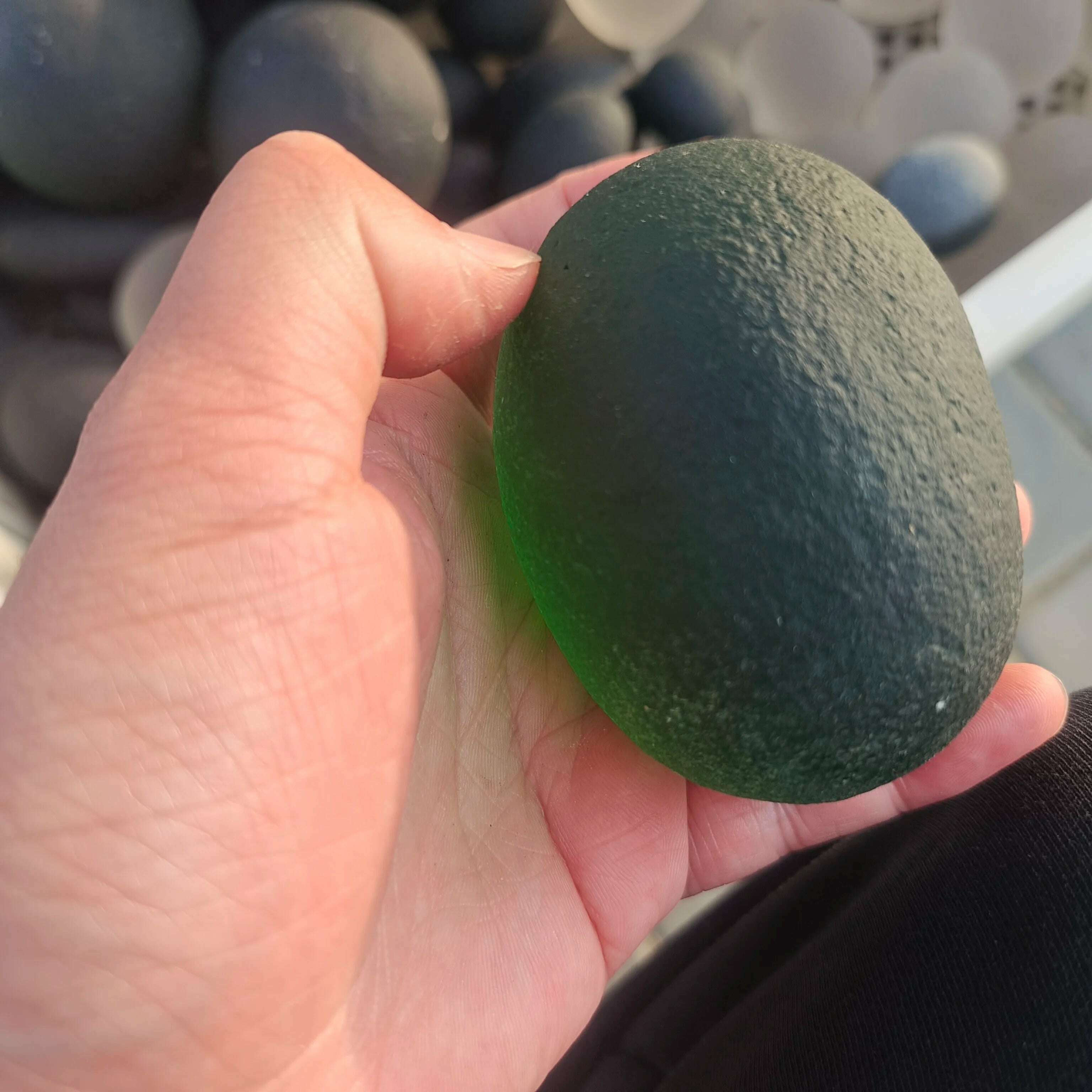 KIMLUD, 1pcs Green and white Natural Moldavite Czech Meteorite Impact Rough Stone Crystal green ray Energy Stone, KIMLUD Womens Clothes