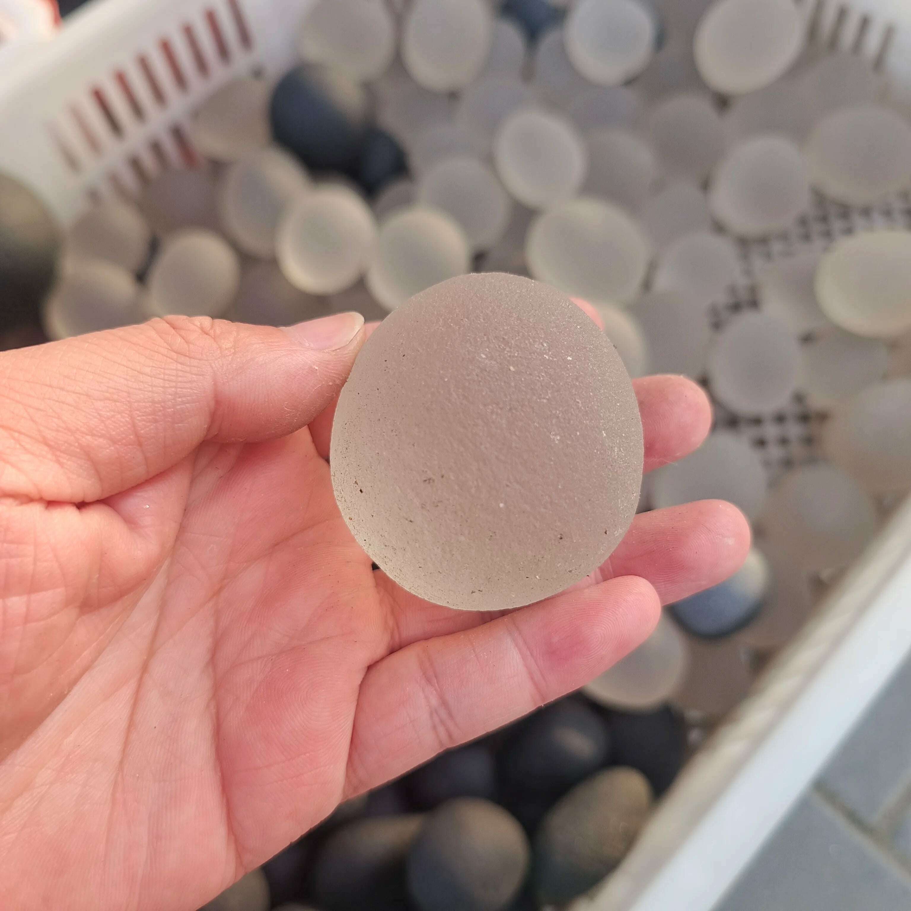 KIMLUD, 1pcs Green and white Natural Moldavite Czech Meteorite Impact Rough Stone Crystal green ray Energy Stone, KIMLUD Womens Clothes