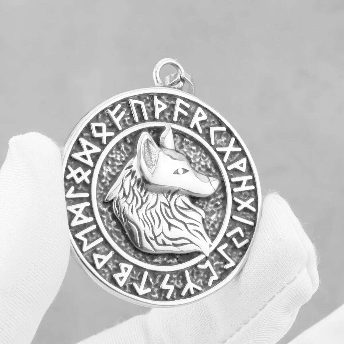 316L Stainless Steel Viking Odin Wolf Necklace Men's Back Helm of Awe Rune Amulet Odin Symbol Pendant Necklace Gift Punk Jewelry - KIMLUD