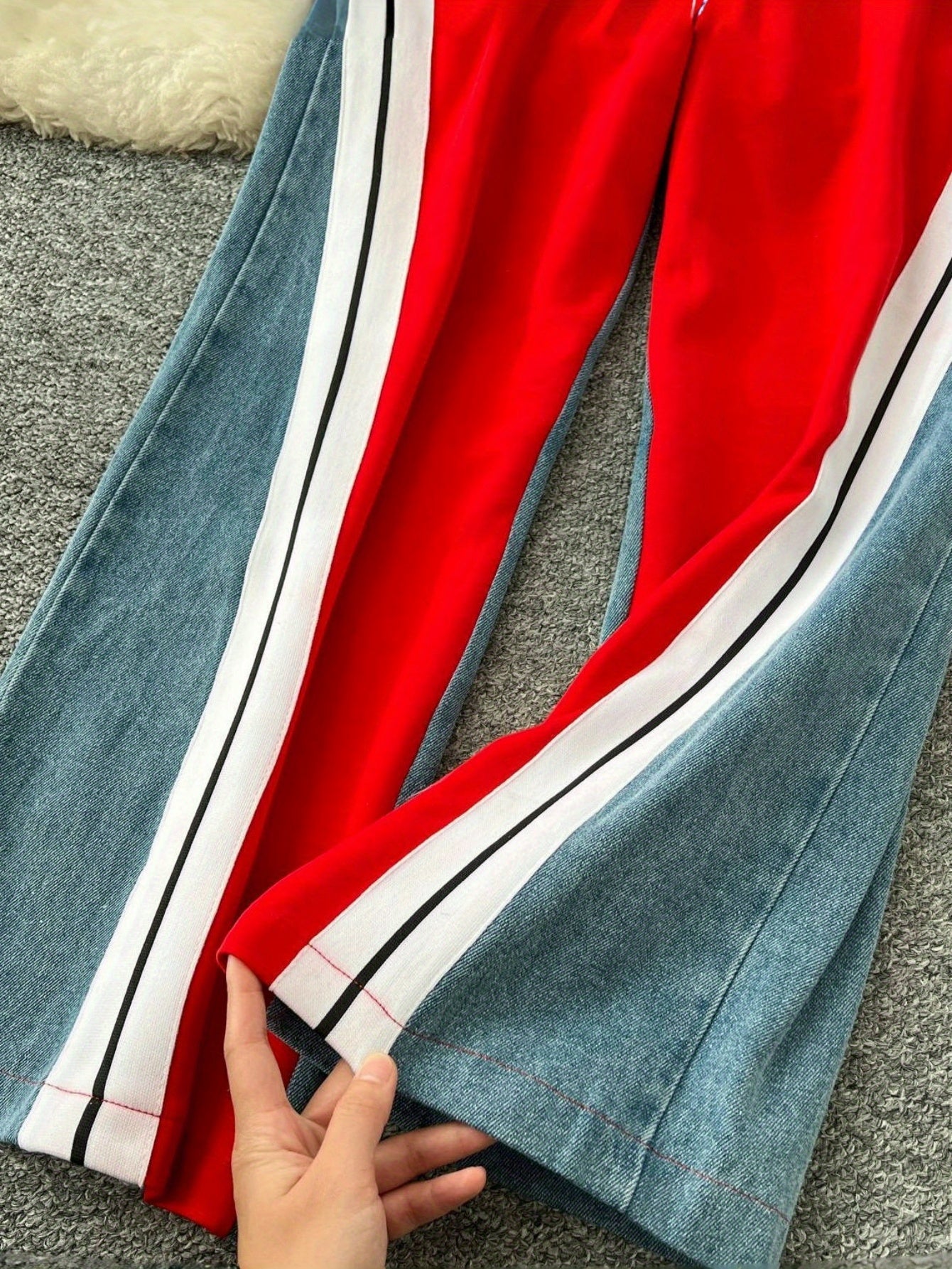 Women's Brown Color - Block Sweatshirt and Wide - Leg Pants Set with White Stripes, Two Piece Set Women Outfits, Women Two Piece Outfits, Two Piece Outfits For Women, Co Ord Set Women, Womens Clothes, Track Suits Women Two Pi