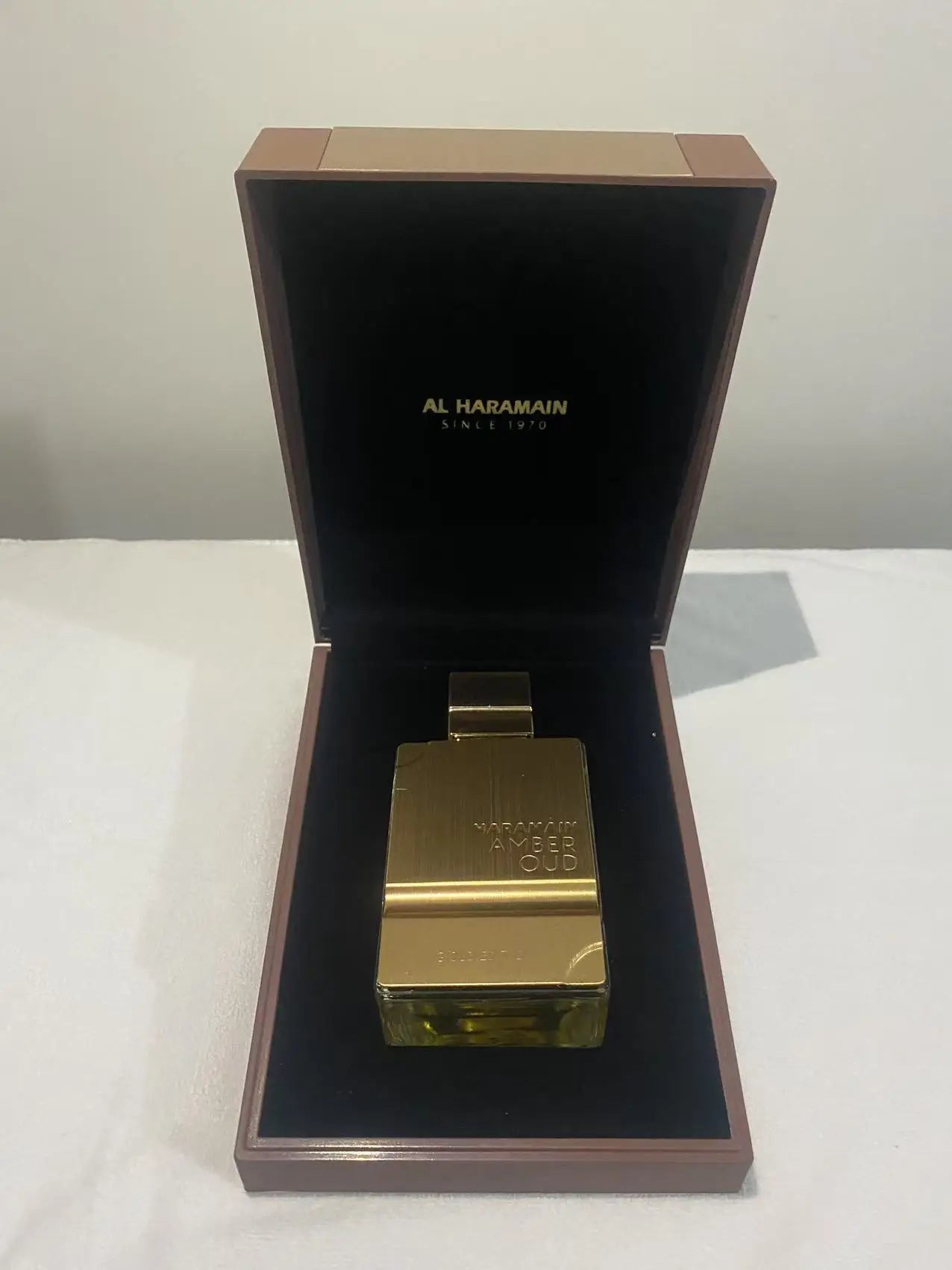 Amber Oud Fragrance Prestige Accessories — Gold | KIMLUD