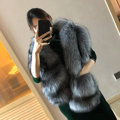 Genuine Fox Fur Scarf With Pockets And Luxe Silvery Undertone For Winter Glamour — Steel Gray | KIMLUD