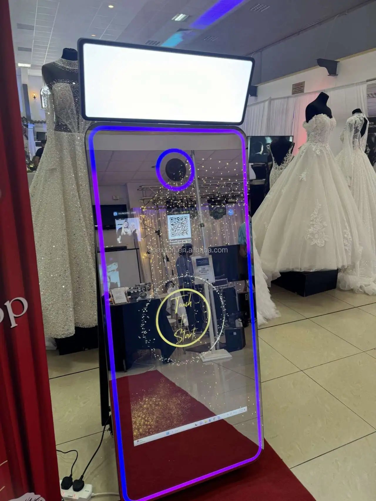 Interactive Magic Mirror Touch Screen Metal Selfie Photo Booth Machine for Parties or Weddings Compatible with Cameras