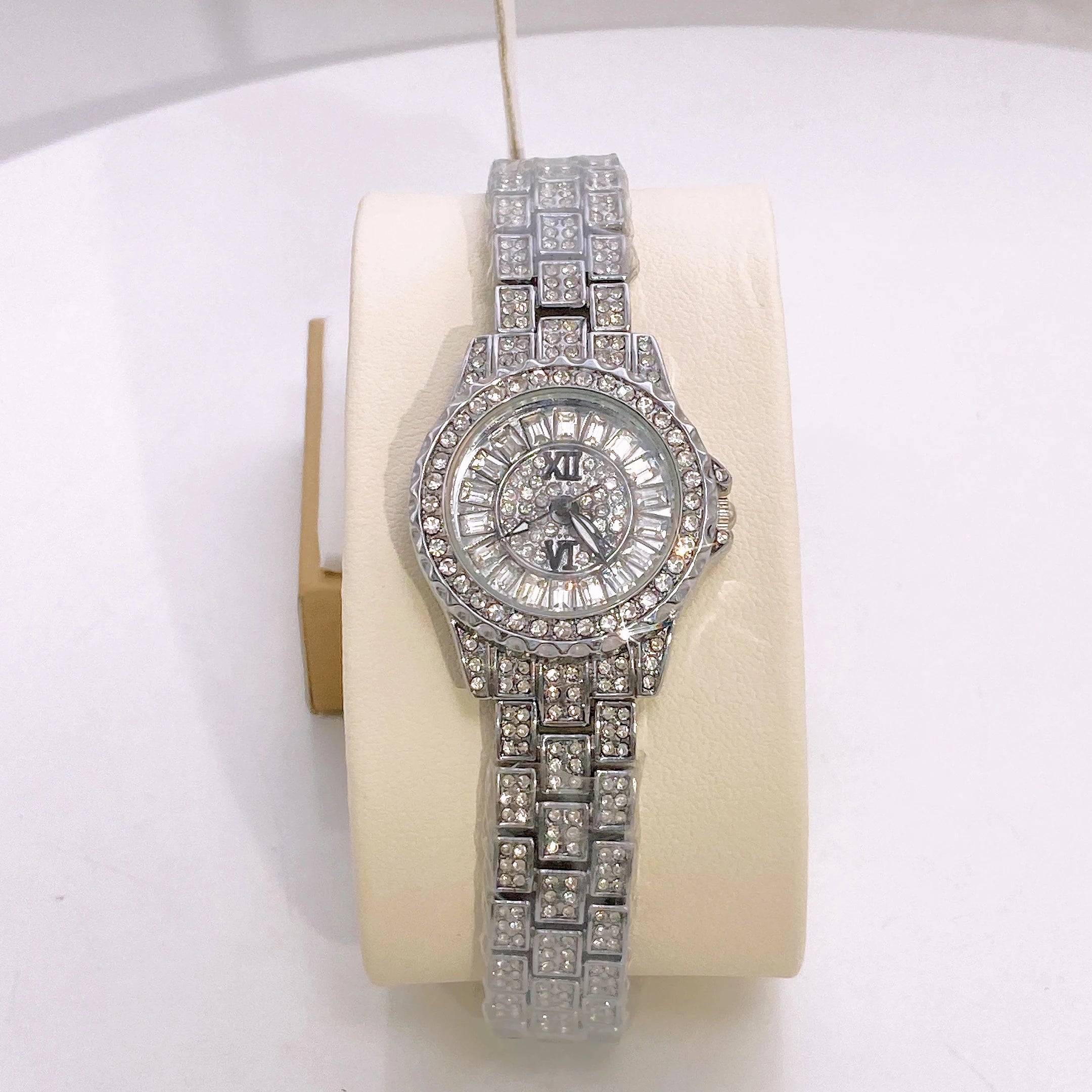 Latest Popular Fashion Gold Plated Bangle Bracelet Watch Wedding Party Gift Birthday Bridal Wristwatch