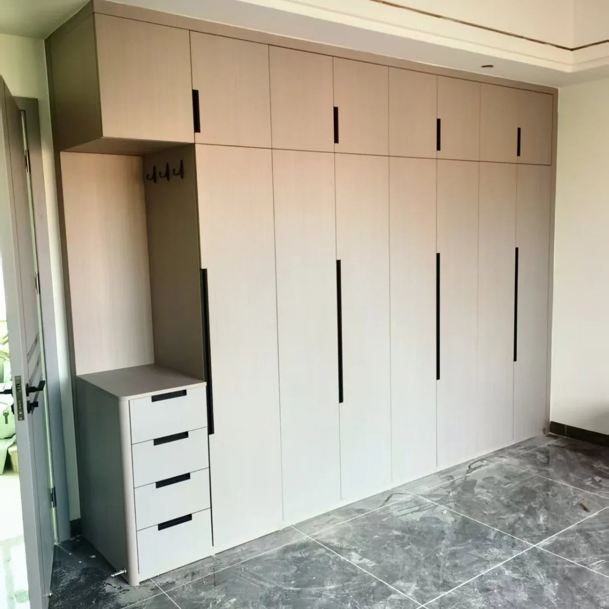 Modern Wood Wardrobe Set With High-Gloss Panels — White | KIMLUD