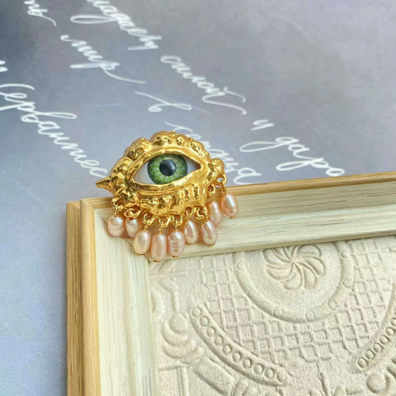 new-year-welfare-high-version-foreign-trade-devils-eye-mid-ancient-vintage-niche-eye-stud-ear-clip-brooch-535kimlud-womens-fashion-34607672