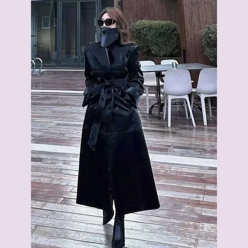 yujie-cool-and-chic-crocodile-pattern-patent-leather-pu-leather-coat-outerwear-women-autumn-new-high-grade-mid-length-waist-hugging-trench coatkimlud-womens-fashion-34608744