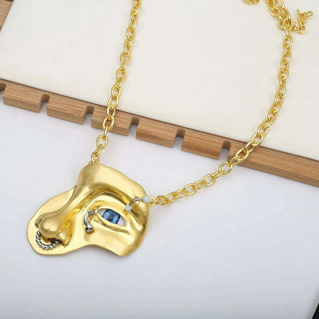 fashion-xiapa-exaggerated-staring-half-face-mask-necklace-cuban-link-chain-devils-eye-middle-ancient-eye-clavicle-chain-tidekimlud-womens-fashion-34607659