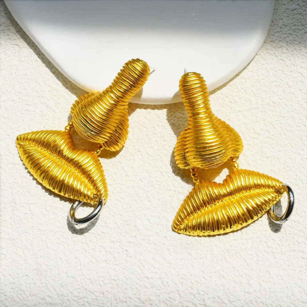 new-design-metal-plated-lip-shaped-dangle-earrings-for-women-jewelry-baroque-style-vintage-statement-earrings-accessorieskimlud-womens-fashion-34605447