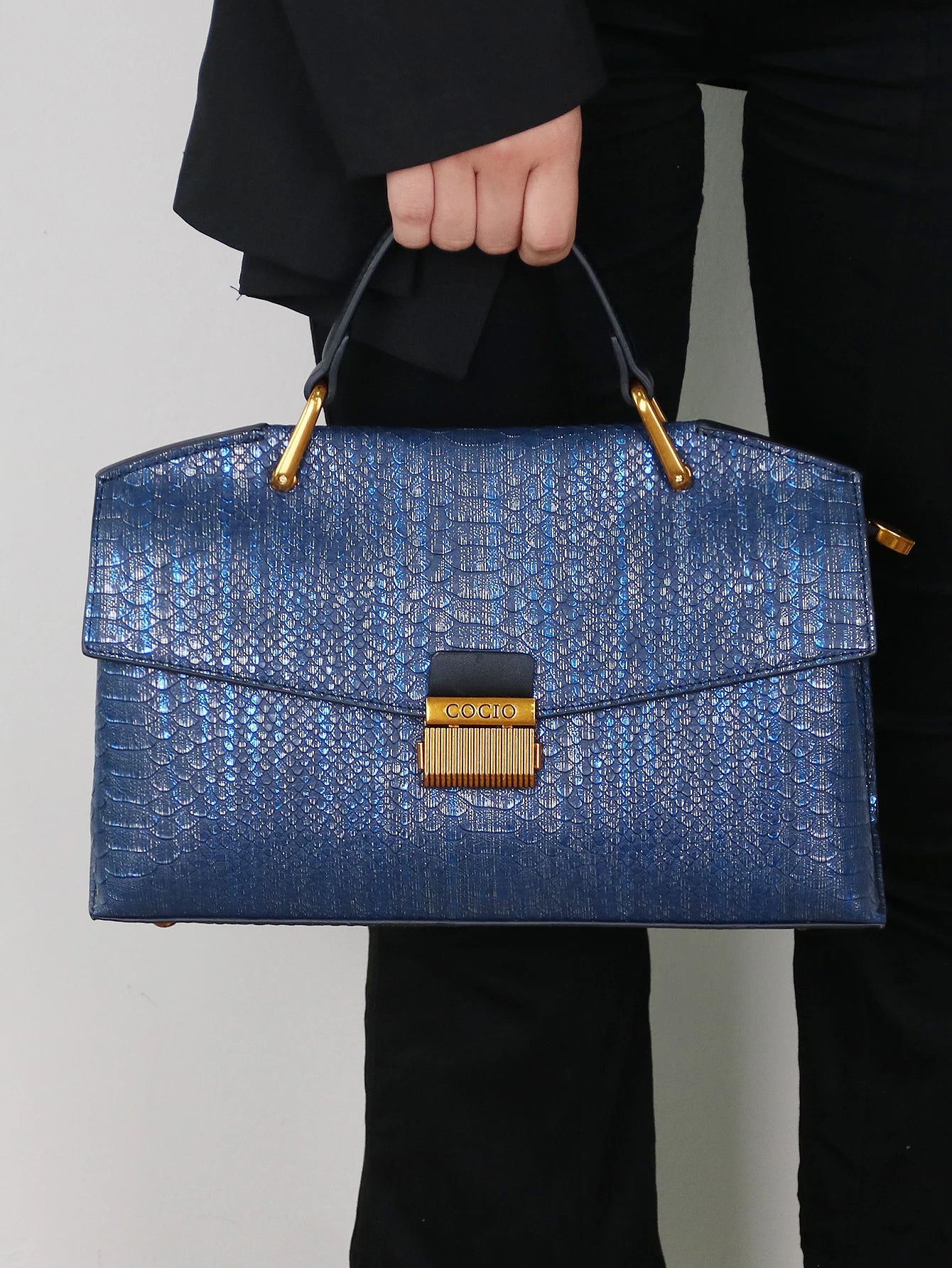 Lightweight PU Leather Serpentine Handbag — Blue | KIMLUD