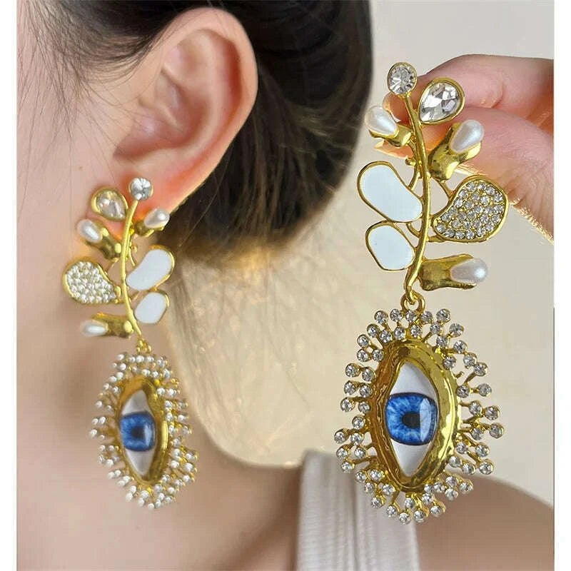 european-and-american-retro-court-style-leaf-earrings-niche-design-demons-eye-light-luxury-temperament-long-earrings-kimlud-kimlud-33913697