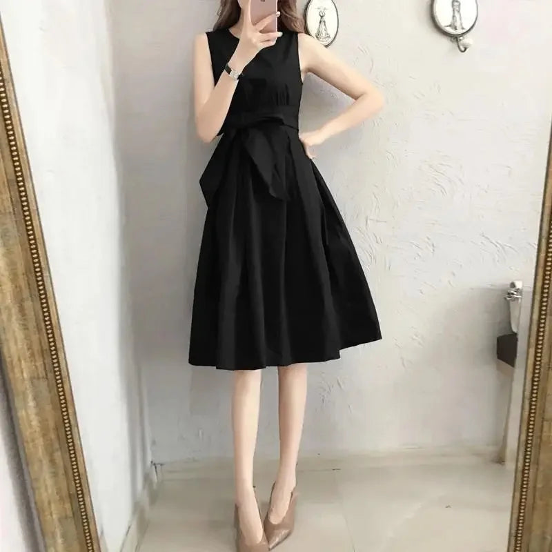 French Vintage Design Unique Summer New Hepburn Style Goddess Elegant Sleeveless Dress Fairy System Women's Dress China Origin