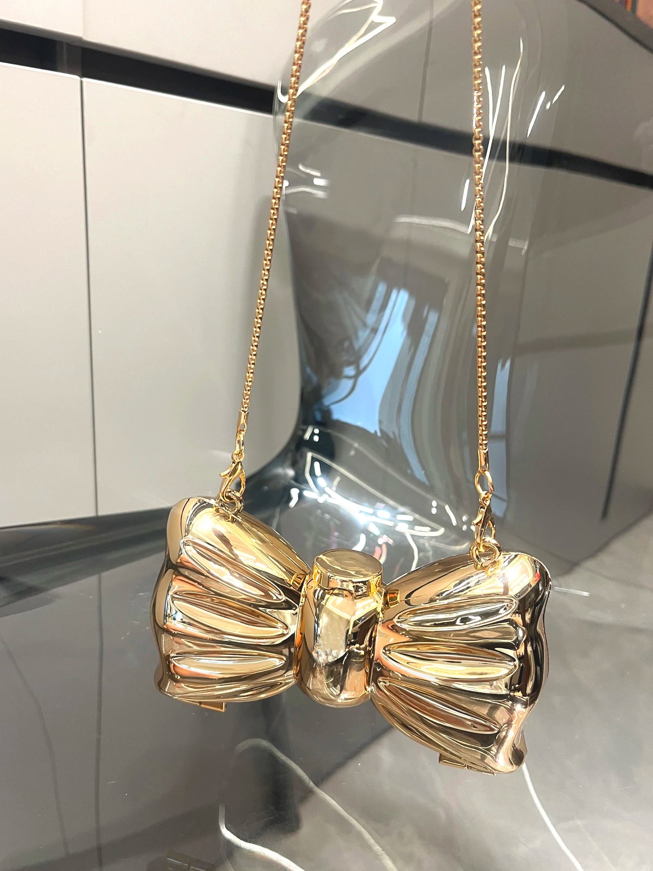 Golden Evening bag Purses and handbag luxury Designer shoulder bags funny shape Party Wedding Round Acrylic Shiny Clutch purse