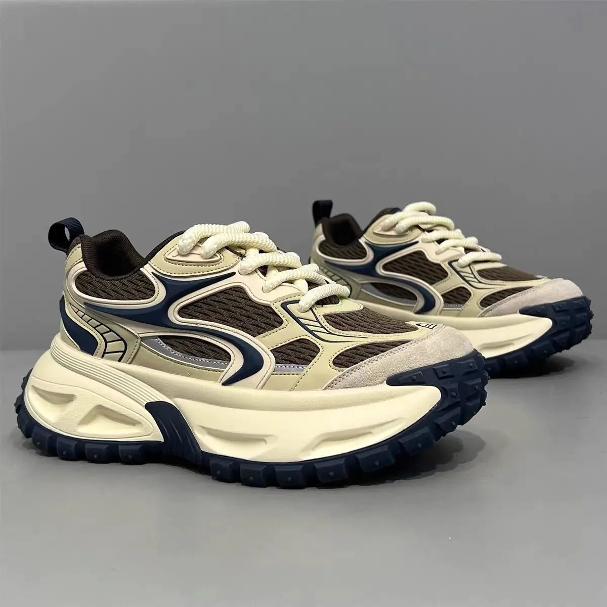 Casual Style Breathable Sporty Men's Shoes Thick Bottom Versatile High-End Lightweight Fashionable Dad Shoes Comfortable Wear