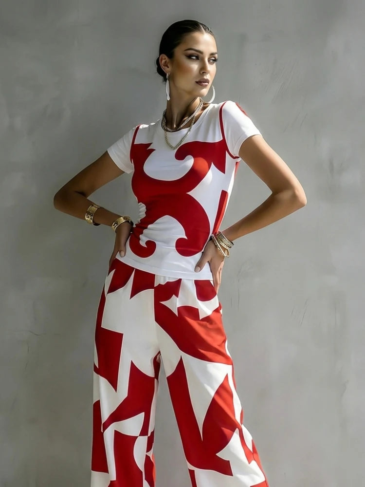 T-Shirt - Abstract Swirl Print - Fitted - Red White | KIMLUD