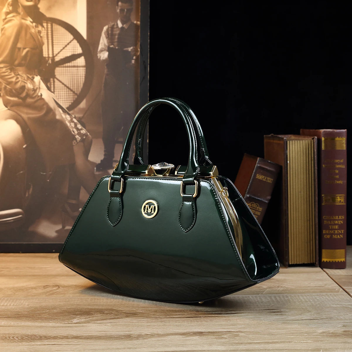 Luxury Designer Shoulder Bag Women Phone Pocket Leopard Pattern Diagonal Cross Bag Patent Leather Glossy Retro Versatile Handbag