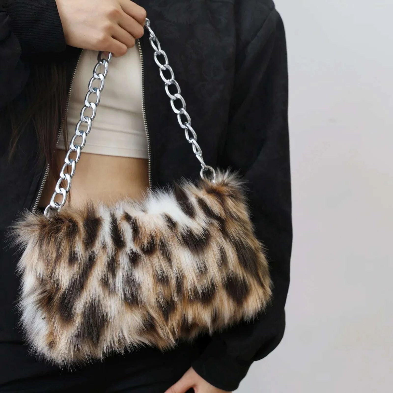 luxury-leopard-design-plush-underarm-bag-for-women-winter-faux-furry-chain-shoulder-bags-female-furry-dinner-purse-handbagskimludkimlud-35556807