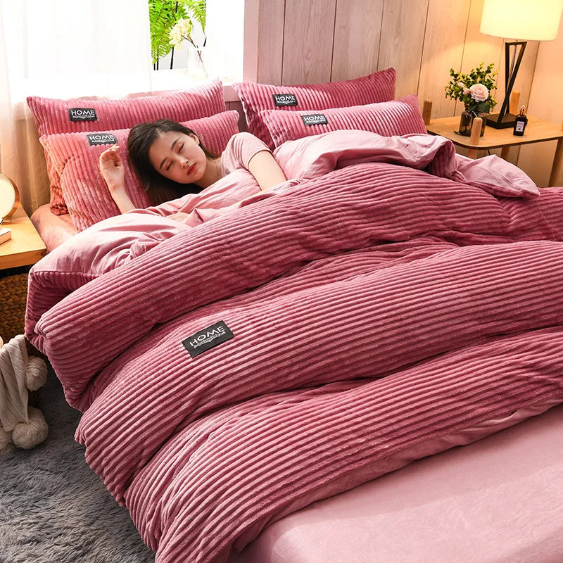 Duvet Cover – Winter Warmth – Velvet | KIMLUD