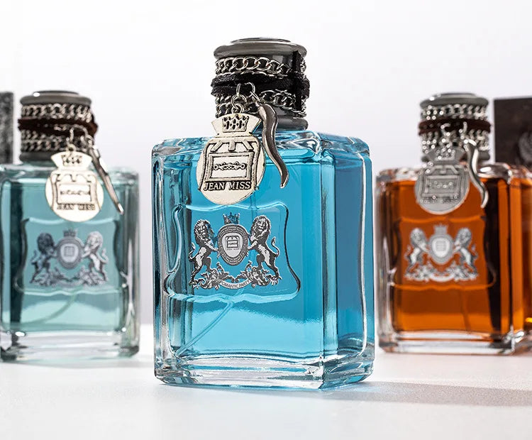 Sandalwood Signature Perfume Spray — Amber | KIMLUD