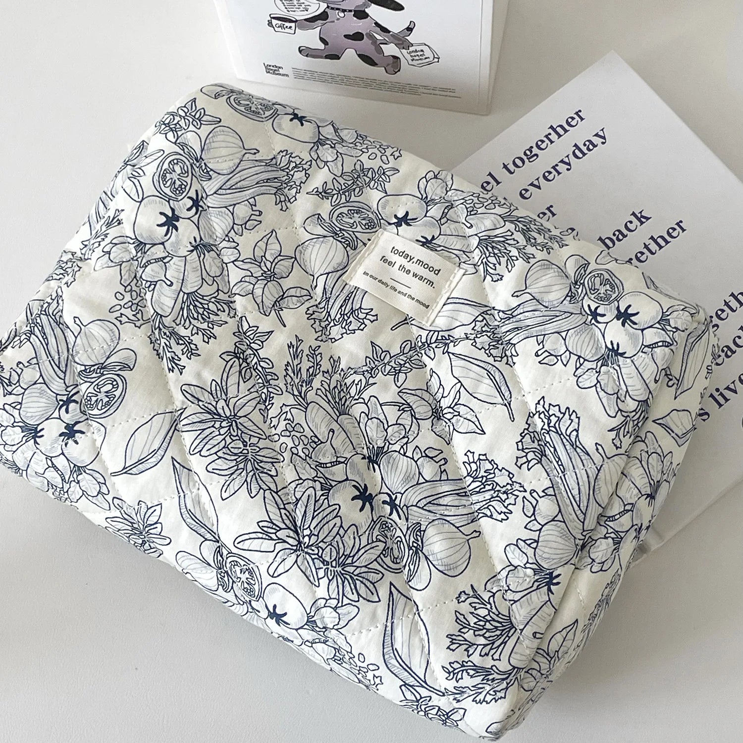 Women's Zipper Cosmetic Bag Organizer Flower Quilting Cotton Makeup Bag Female Cloth Handbag Portable Toiletry Case Girls Travel