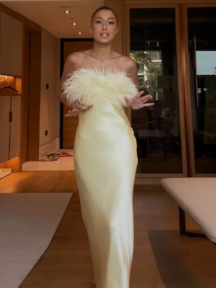 Women's Feather Strapless Dress Fashionable Sleeveless Backless Satin High Waisted Dresses 2026 Party Banquet Women's Gown