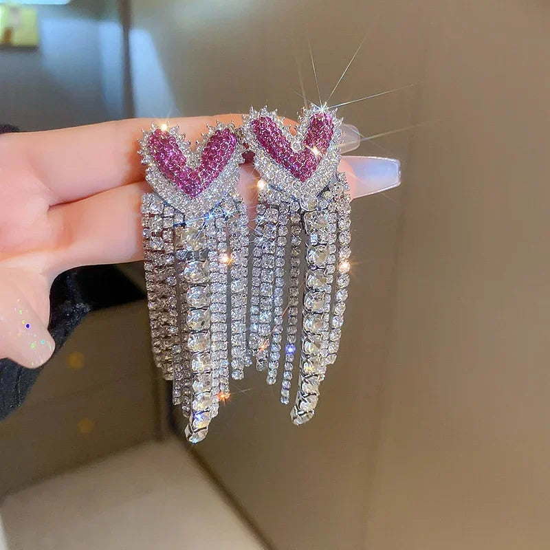 Fashion Long Tassel Rhinestone Drop Earrings for Women Pink Heart Crystal Dangle Earrings Statement Jewelry