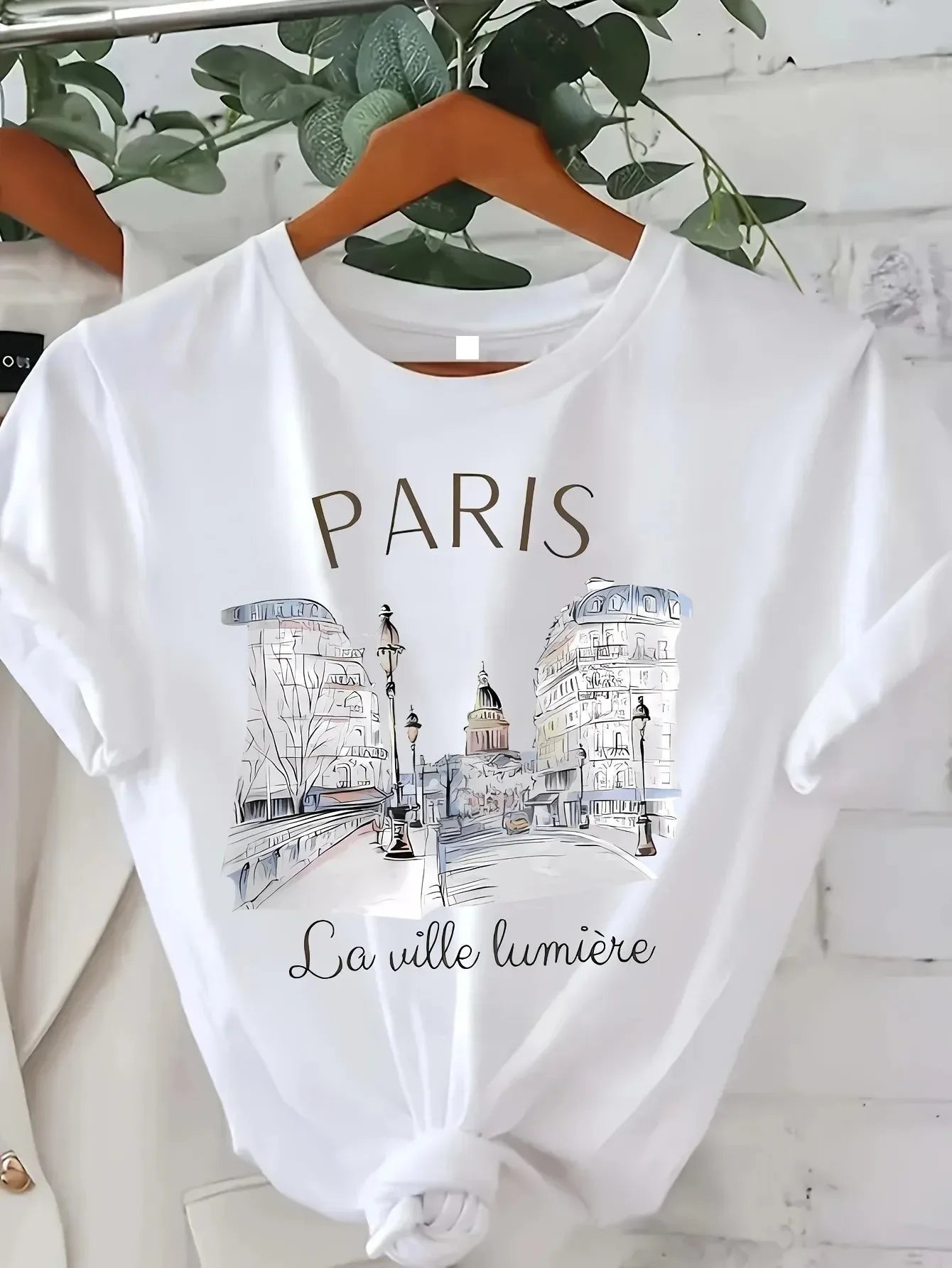 Vintage Elegant O-neck Short Sleeved T-shirt Paris Tower Printed Top High-quality Comfortable And Minimalist Women's Clothing