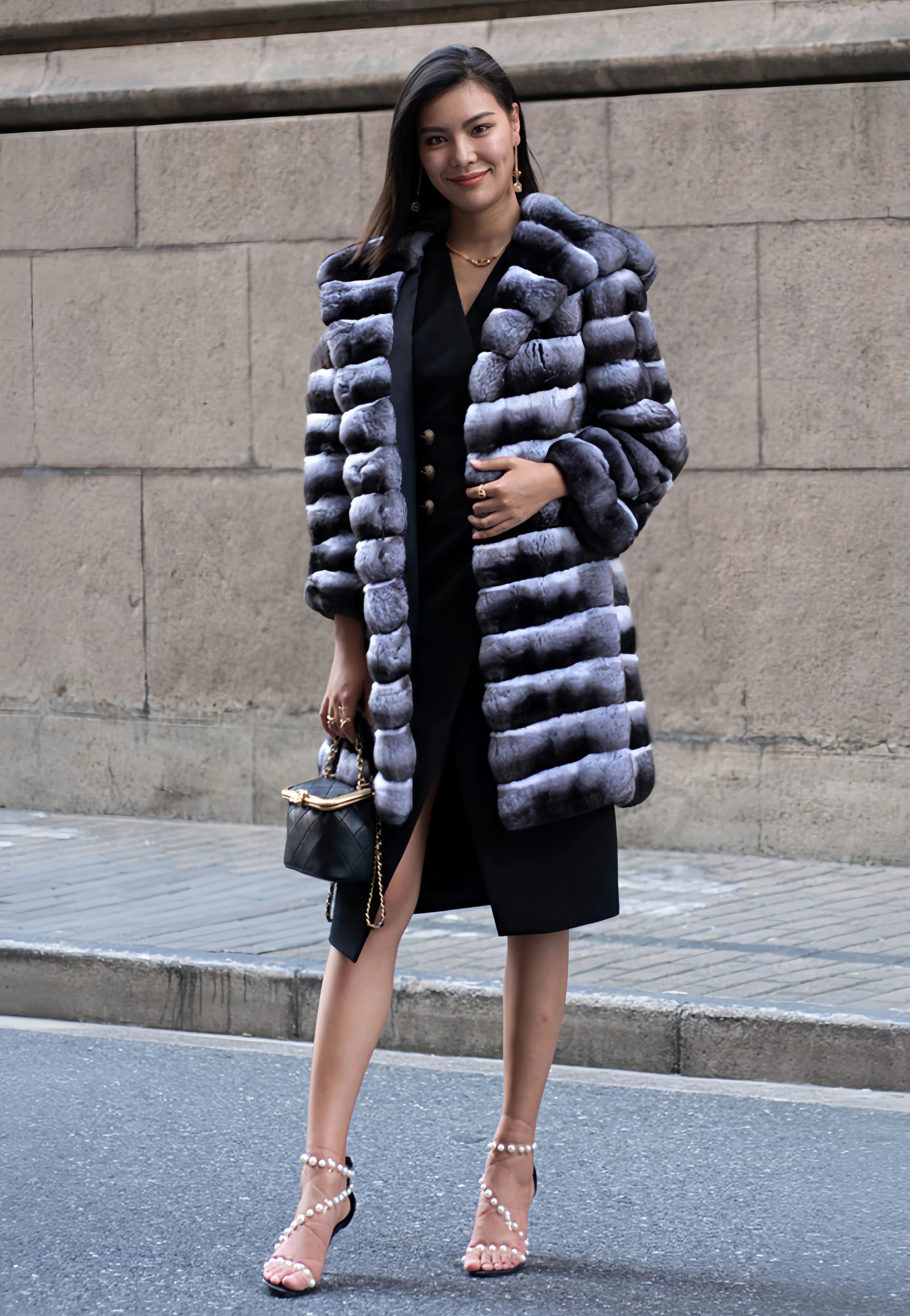 New Women's Faux Chinchilla Fur Coat Hooded Warm And Comfortable Autumn And Winter Faux Fur Coat Women