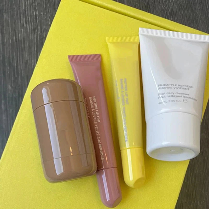 NEW Lip Glosses Moisturizing Phone Case For iPhone 16 15 14 13 12 11 Pro Max Essence Gel Oil Long Lasting Nourishing Lipstick