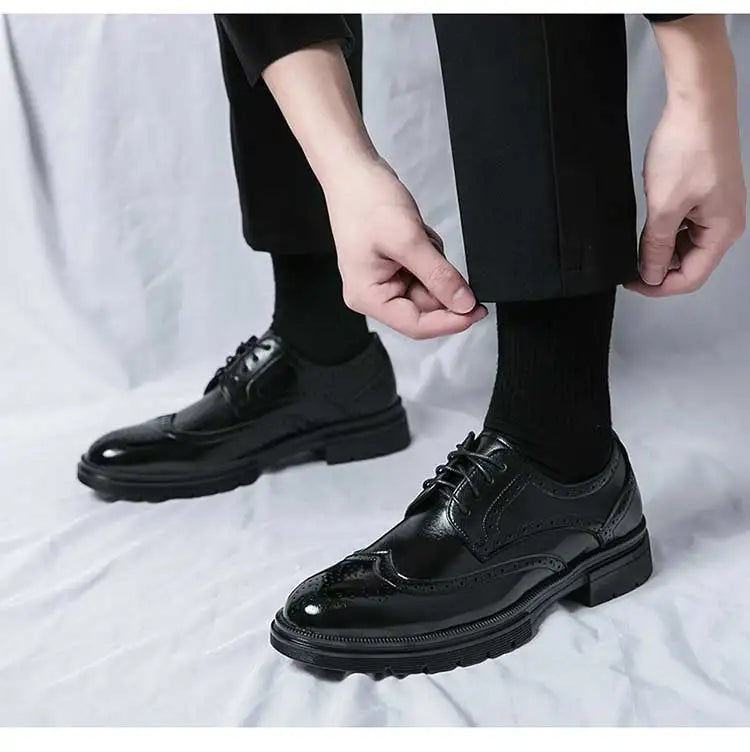 Handmade Men's Wingtip Oxford Shoes Black Leather Brogue Men's Formal Leather Shoes Classic Business Formal Men's Shoes Oxfords