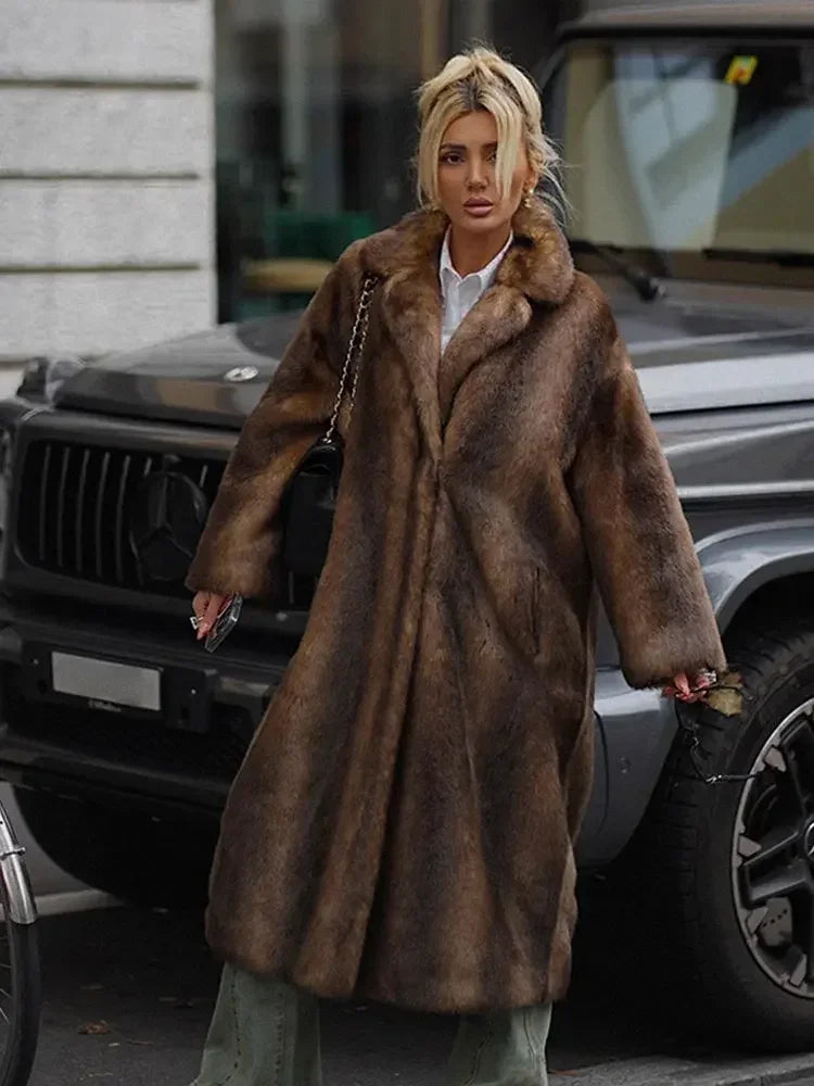 Winter Warm Thick Women Faux Fur Coats Luxury Oversized Long Coats Fleece Overcoat 2025 New Female Elegant Street Outerwear