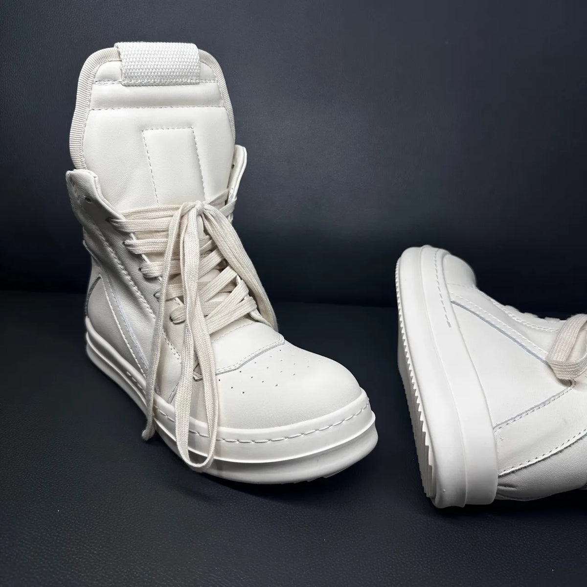 High Top Sneaker – ZIP Closure – Leather – Beige | KIMLUD