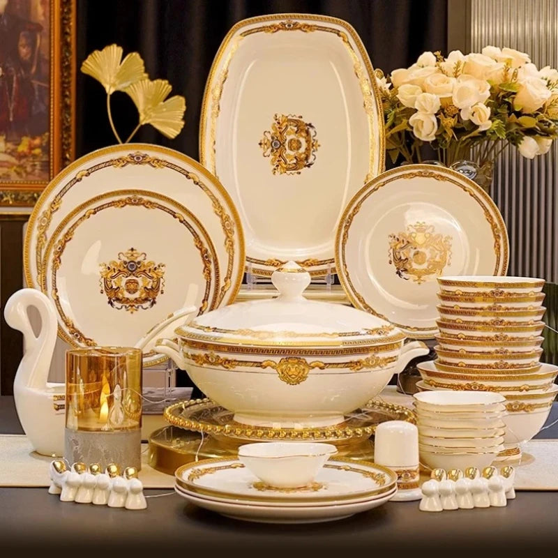 European Gold Luxury Tableware Designer Wedding Party Fine Bone China Dinnerware Sets Christmas Restaurant Vaisselle Dishes
