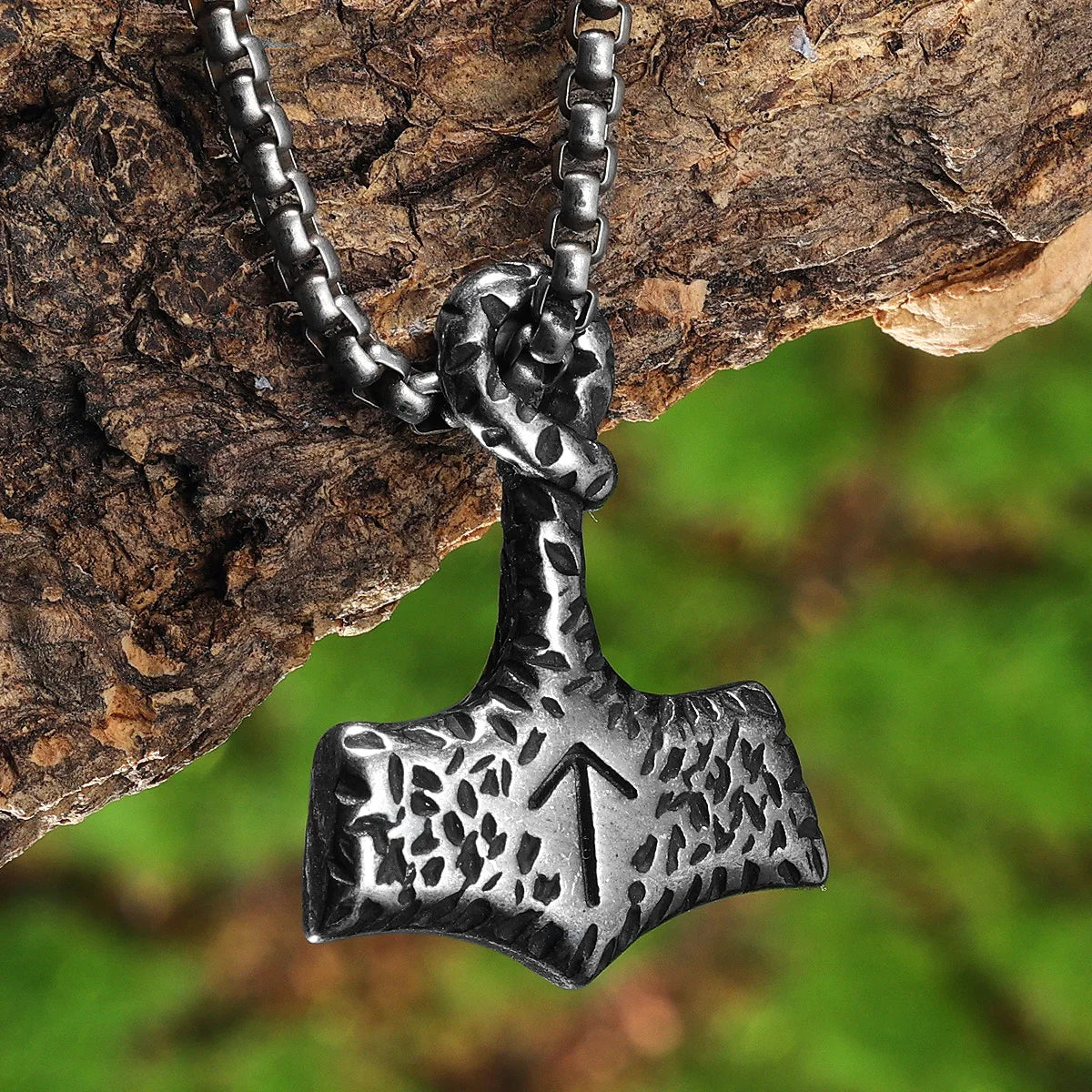 Retro Unique Thor's Hammer Men Necklaces With Pendant Stainless Steel Jewelry For Male Women Punk Hip Hop Accessories Gifts