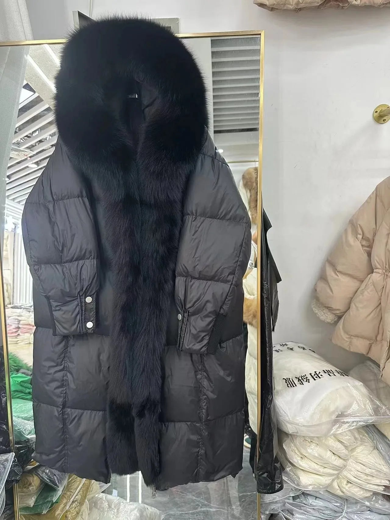 Hot Sales New Winter Long Goose Down Female Parka Fashion Thicken Warm Down Jacket with Large Real Fox Fur Collar Women Overcoat