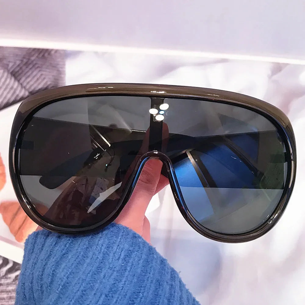 Oversize Shield Sunglasses Gradient Lenses — Black | KIMLUD