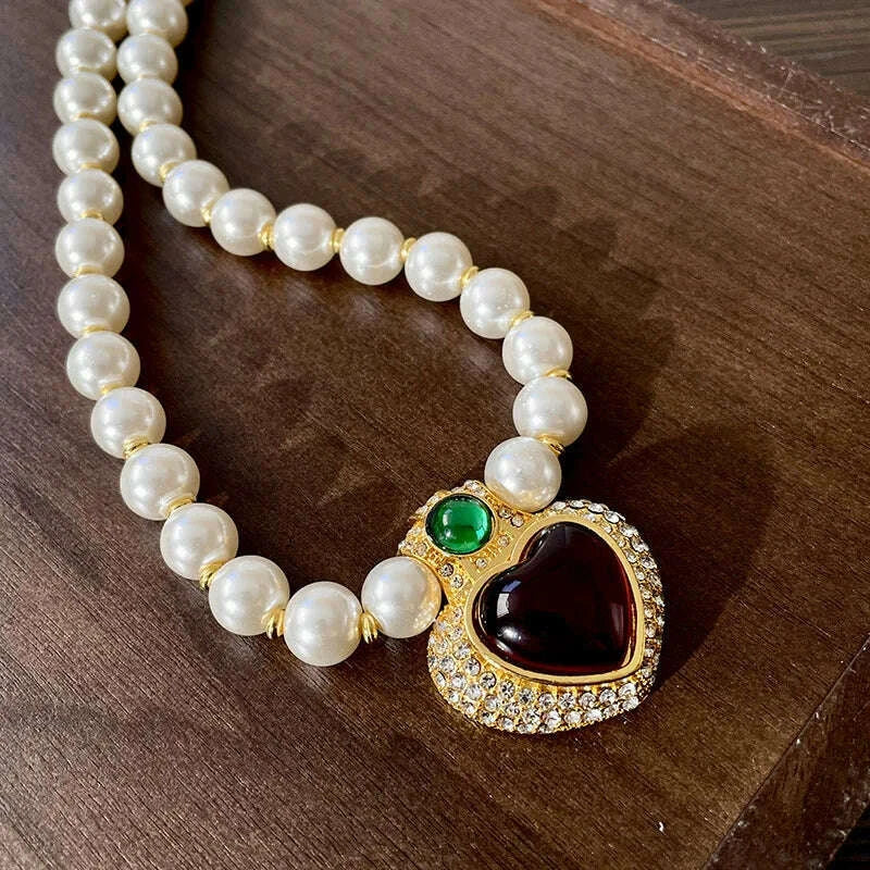 draweye-winter-sweater-chain-vintage-heart-palace-style-neckalces-for-women-pearls-fashion-hyperbole-collares-para-mujer-kimlud-kimlud-33912744