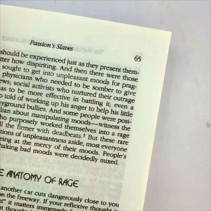 emotional-intelligence-by-goleman-why-eq-is-more-important-than-iq-psychological-motivational-personal-growth-bookskimludkimlud-35576778