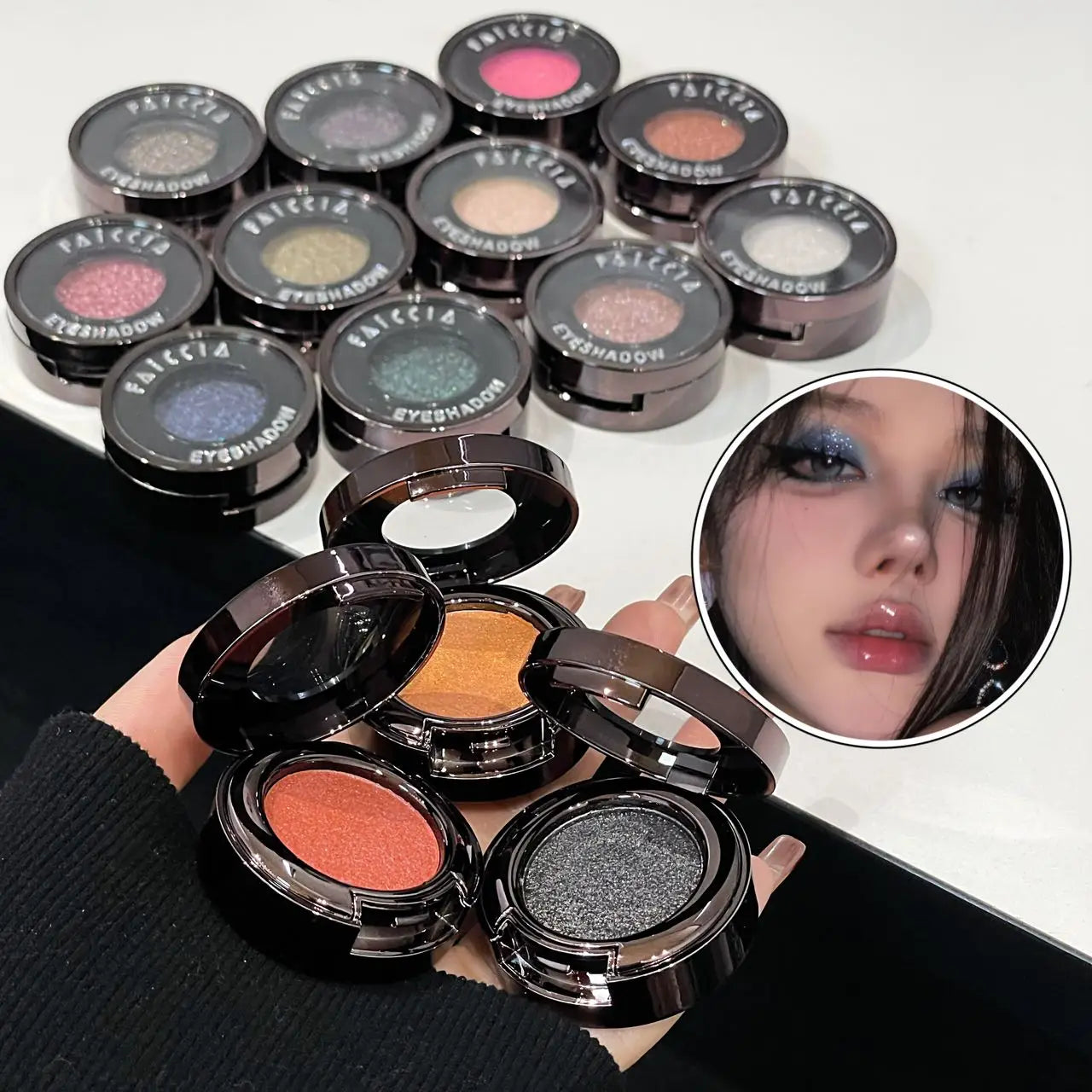 Cream Metallic Eyeshadow Palette Smoked Green With Chameleon Blue Sparkle — Smoked Green | KIMLUD