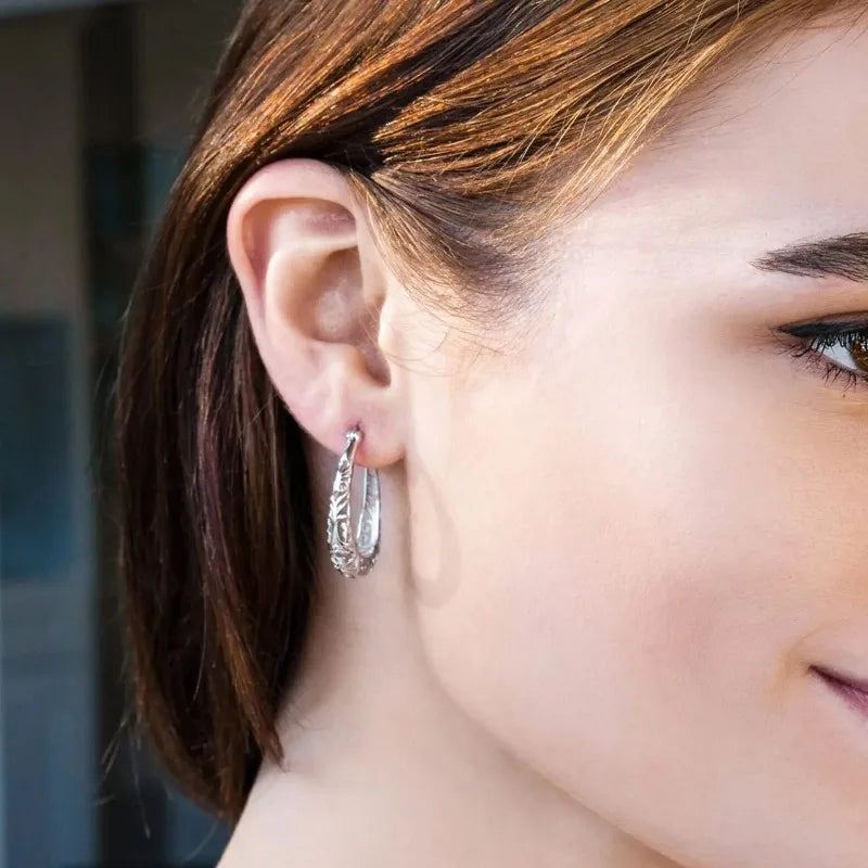 Retro Hollow Floral Carved U-Shaped Earrings Silver Plated Fashion Hoop Earrings Jewelry For Women Daily Party Banquet