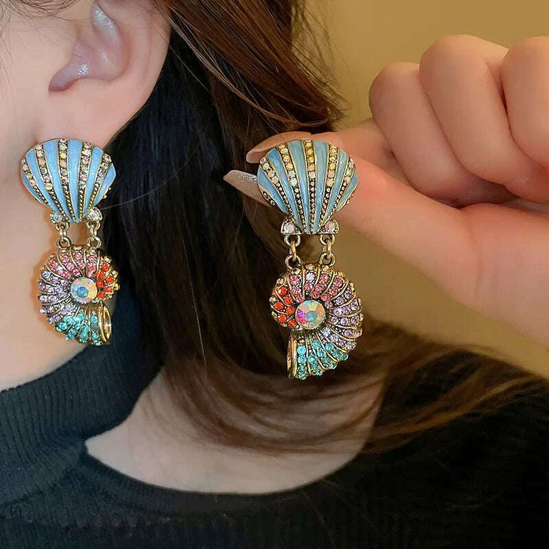 inlaid-rhinestone-shell-stars-double-pearl-necklace-for-women-light-luxury-style-exaggerated-chain-fashion-jewelry-sets-partykimlud-womens-fashion-34624404