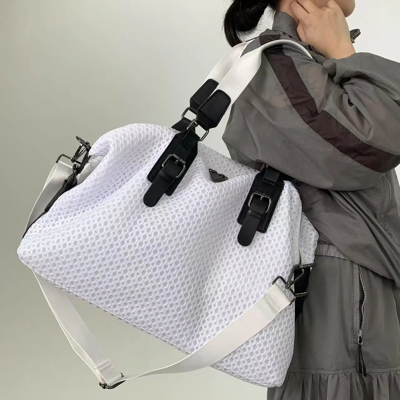 Ultra Lightweight Nylon Mesh Crossbody Bag — Black | KIMLUD