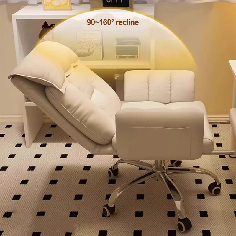 Ergonomic Computer Chair Home Office Recliner Sofa Boy Comfortable Sedentary Gaming Chair with Retractable Footrest For Relaxing