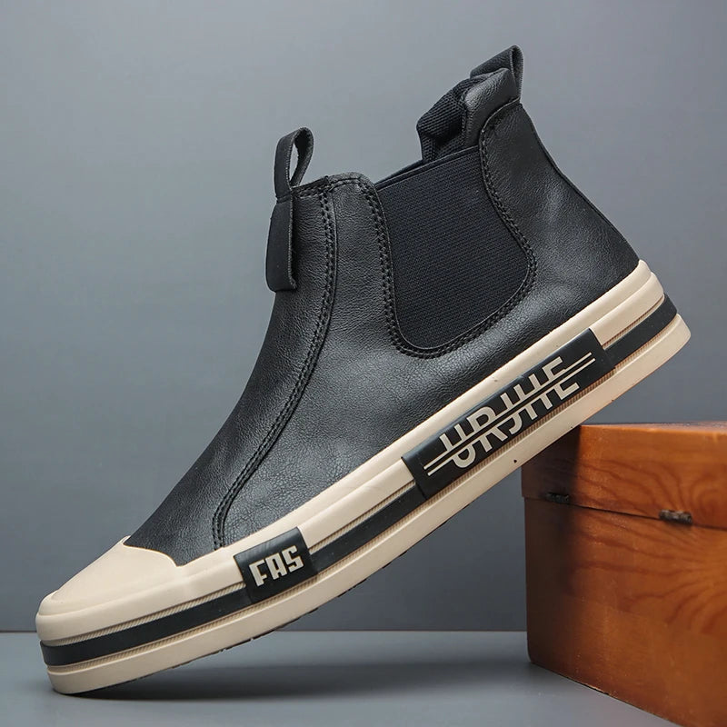 New Men's Leather Boots Korean Trend Comfortable Men Shoes British Fashion Mens High Top Sneakers New Moccasins Men 22811