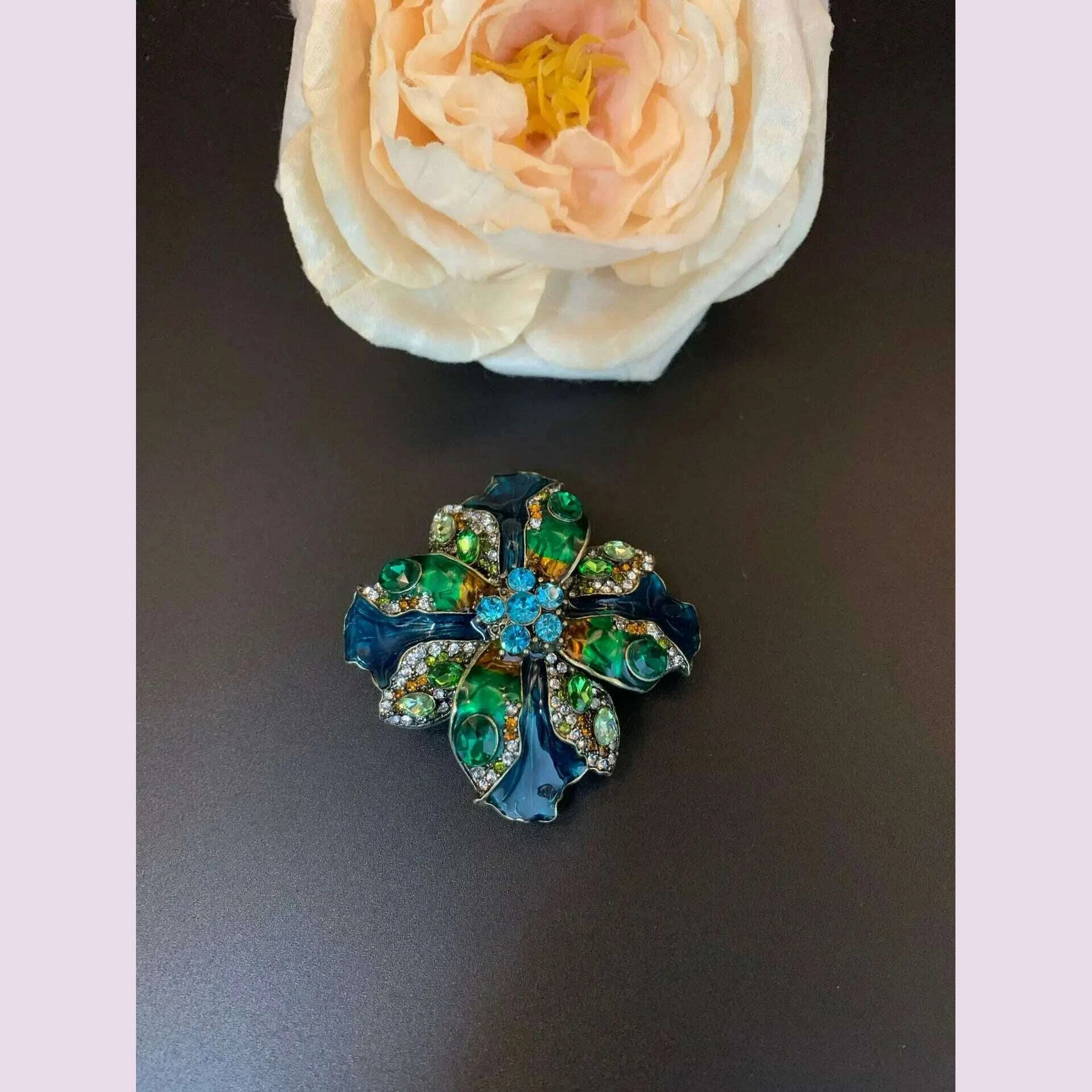 retro-fashion-light-luxury-multi-layer-set-necklace-earrings-high-art-jewelry-earrings-brooch-necklacekimlud-womens-fashion-34622652