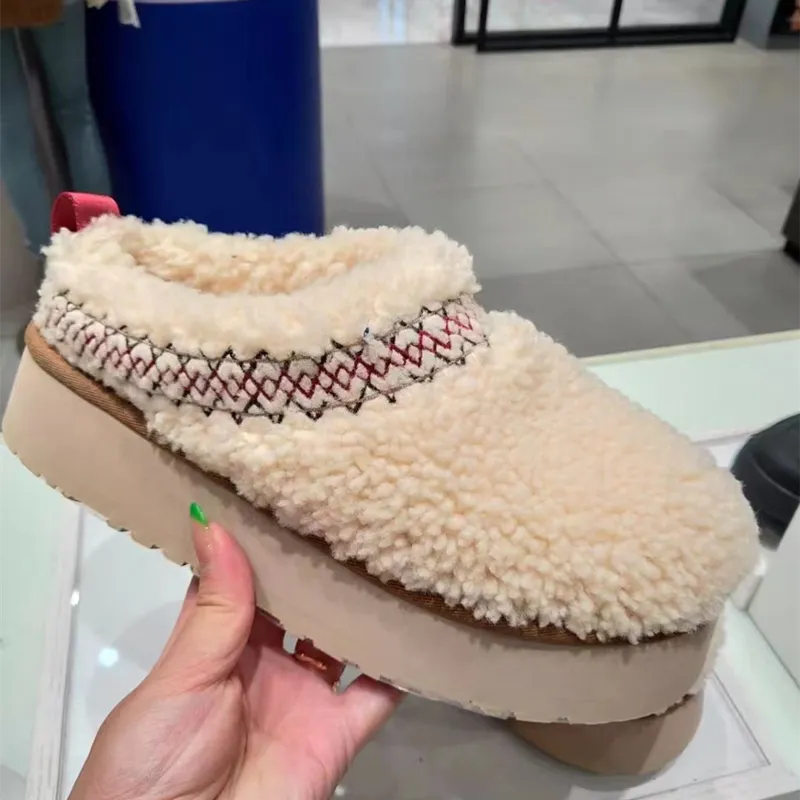 2024 New Women Fur Slippers Ankle Boots Flats Platform Short Plush Warm Flip Flops Cotton Shoes Designer Brand Winter Snow Botas - KIMLUD