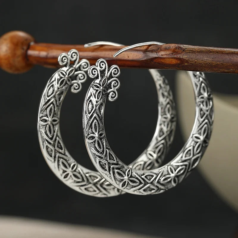 Crescent Hoop Earrings – Bohemian Style Retro Pattern – Copper | KIMLUD