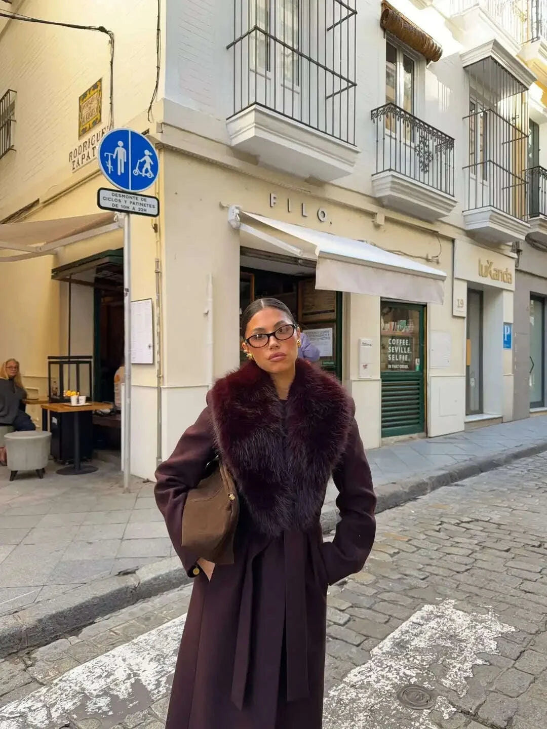 elegant-fur-collar-woolen-blend-overcoat-women-v-neck-full-sleeve-lace-up-loose-long-coat-lady-daily-commute-street-outerwearkimlud-womens-clothes-35083924