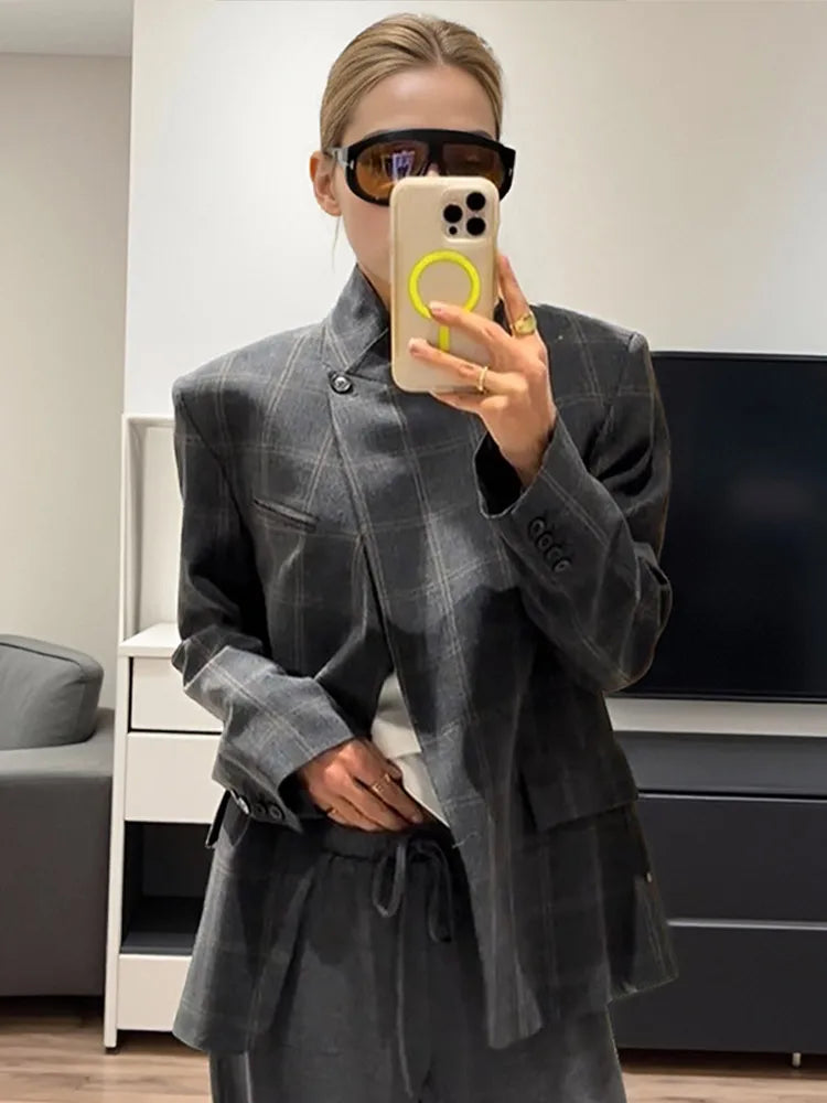 Women Irregular Plaid Blazer Jacket Fashion Stand Collar Full Sleeve Split Loose Short Coat 2025 Female Daily Commute Outerwear