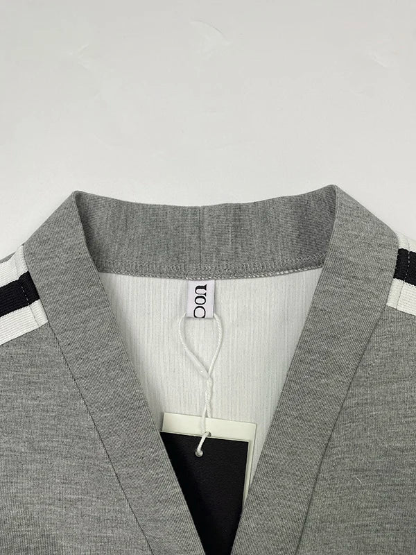 Stretch-Knit Polyester Spandex Jacket Raglan Sleeve Color Block V-Neck — Gray | KIMLUD